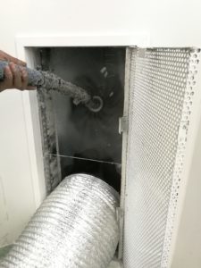 vacuum and brust to clean dirty air ducts